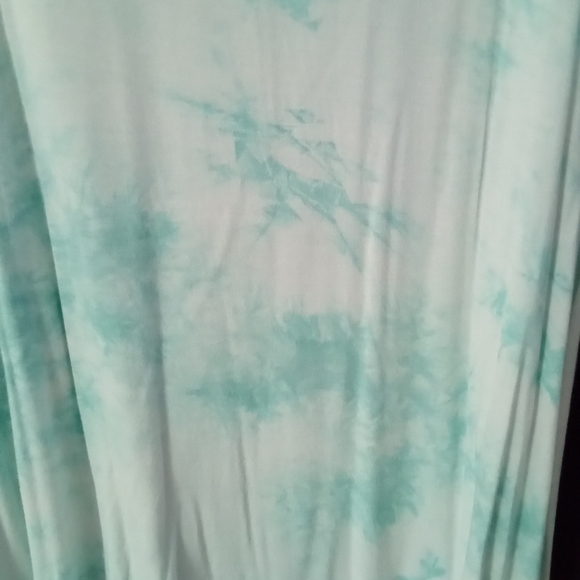 2/$25 Active Life, size XXL, full sleeve, tie dye - Picture 2 of 5